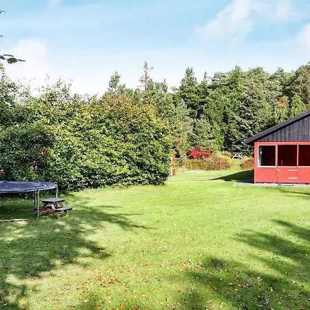 6 Person Holiday In *